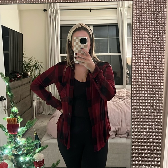 Women’s Cloth & Stone Buffalo Plaid Button-Up - Picture 2 of 7